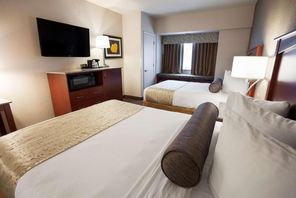 Best Western Plus Peak Vista Inn & Suites